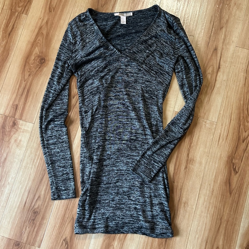 Forever 21 Charcoal Long Sleeve Top